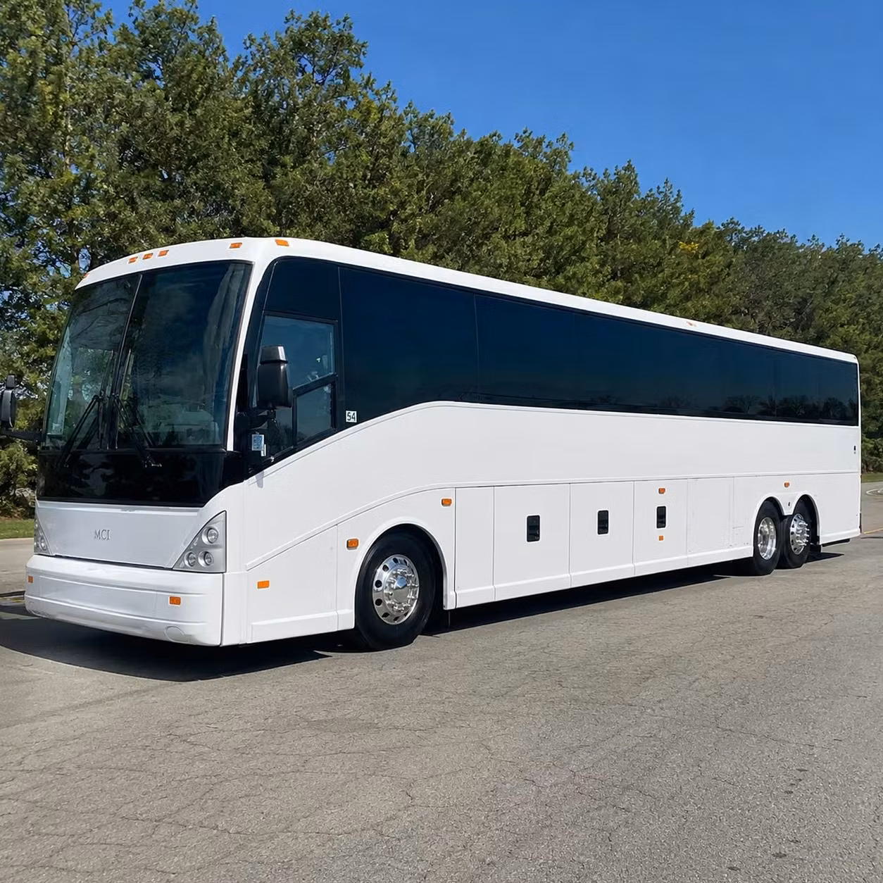 charterbusrentalflintmi com connects you with corporate airport shuttle services for flint s business community