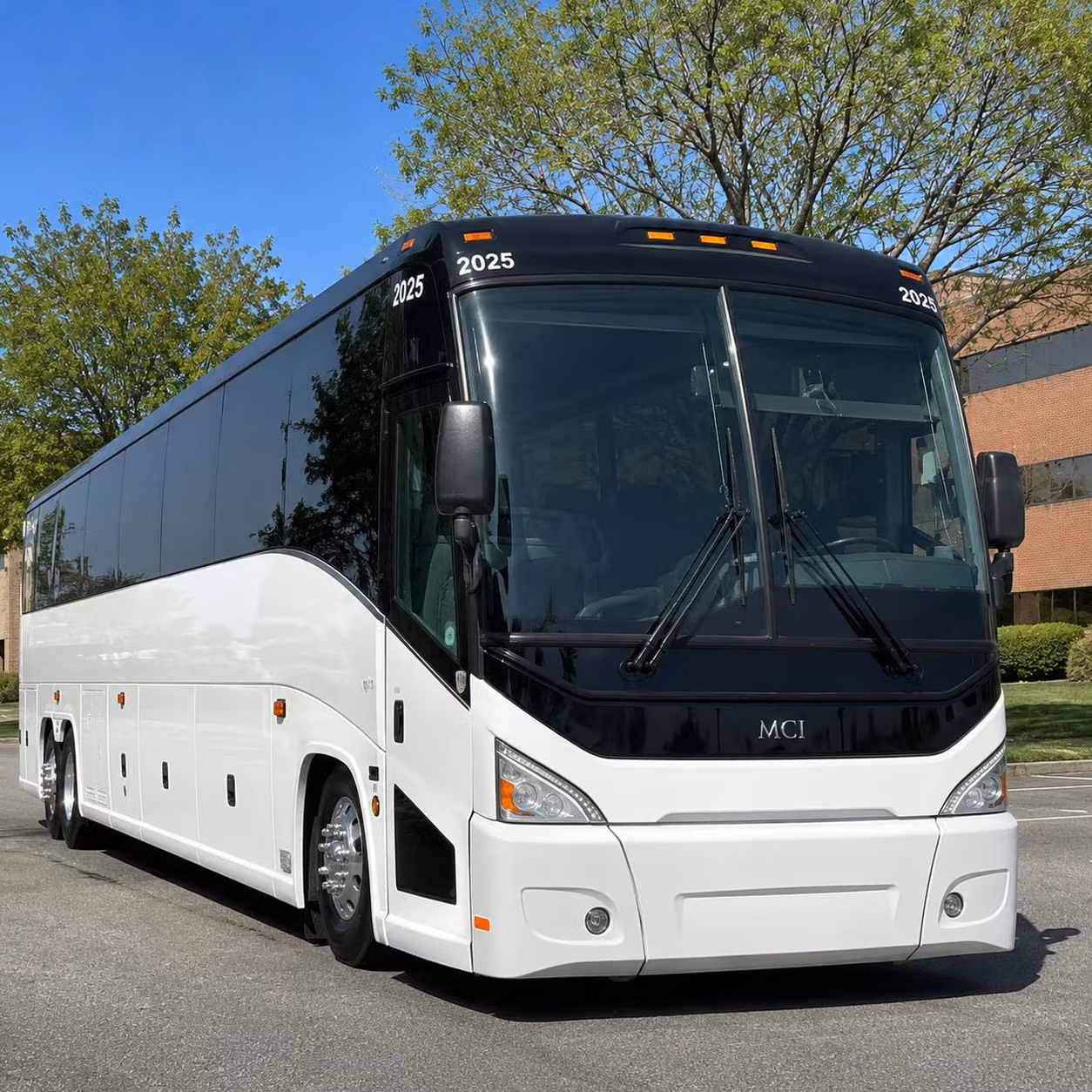 corporate event bus rentals for flint conferences and conventions