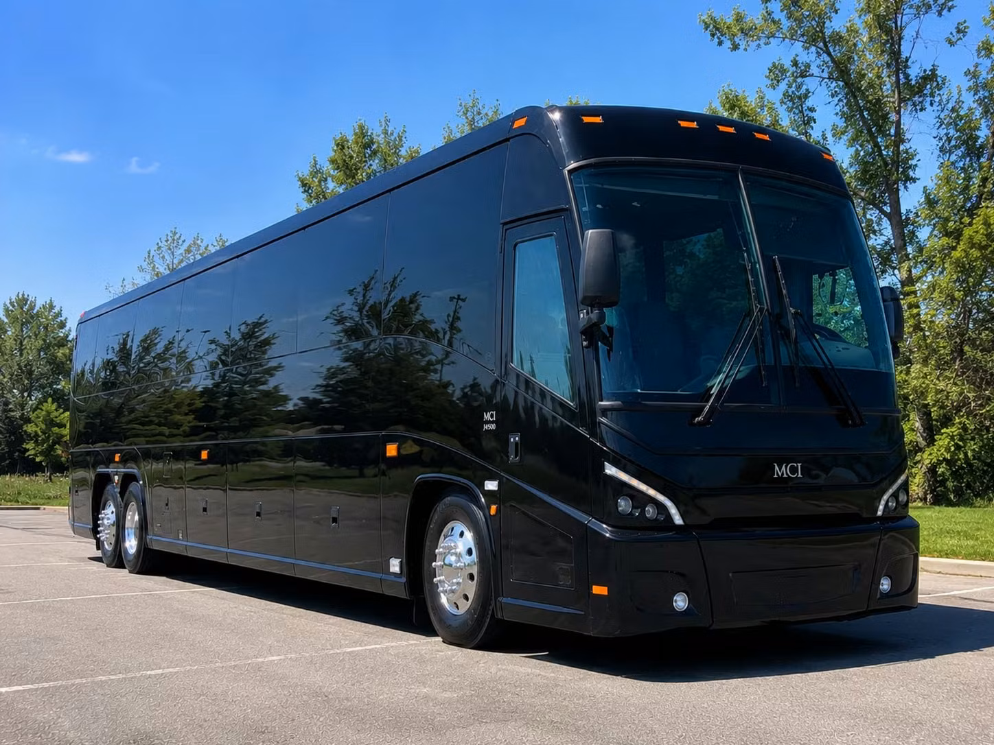 group transportation for road trips to detroit tigers lions and red wings games