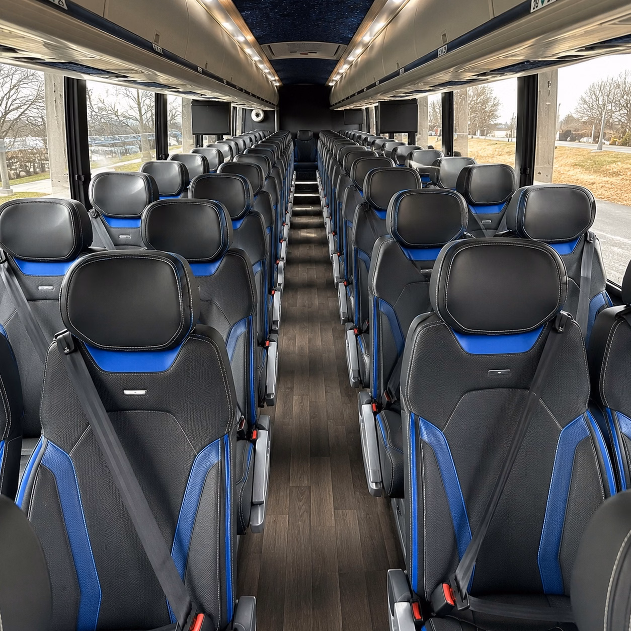 multi day charter bus rentals for flint groups traveling far